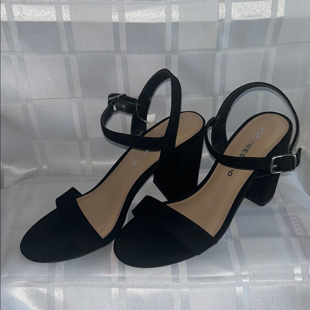 Elegant Black Block Heel Sandals
